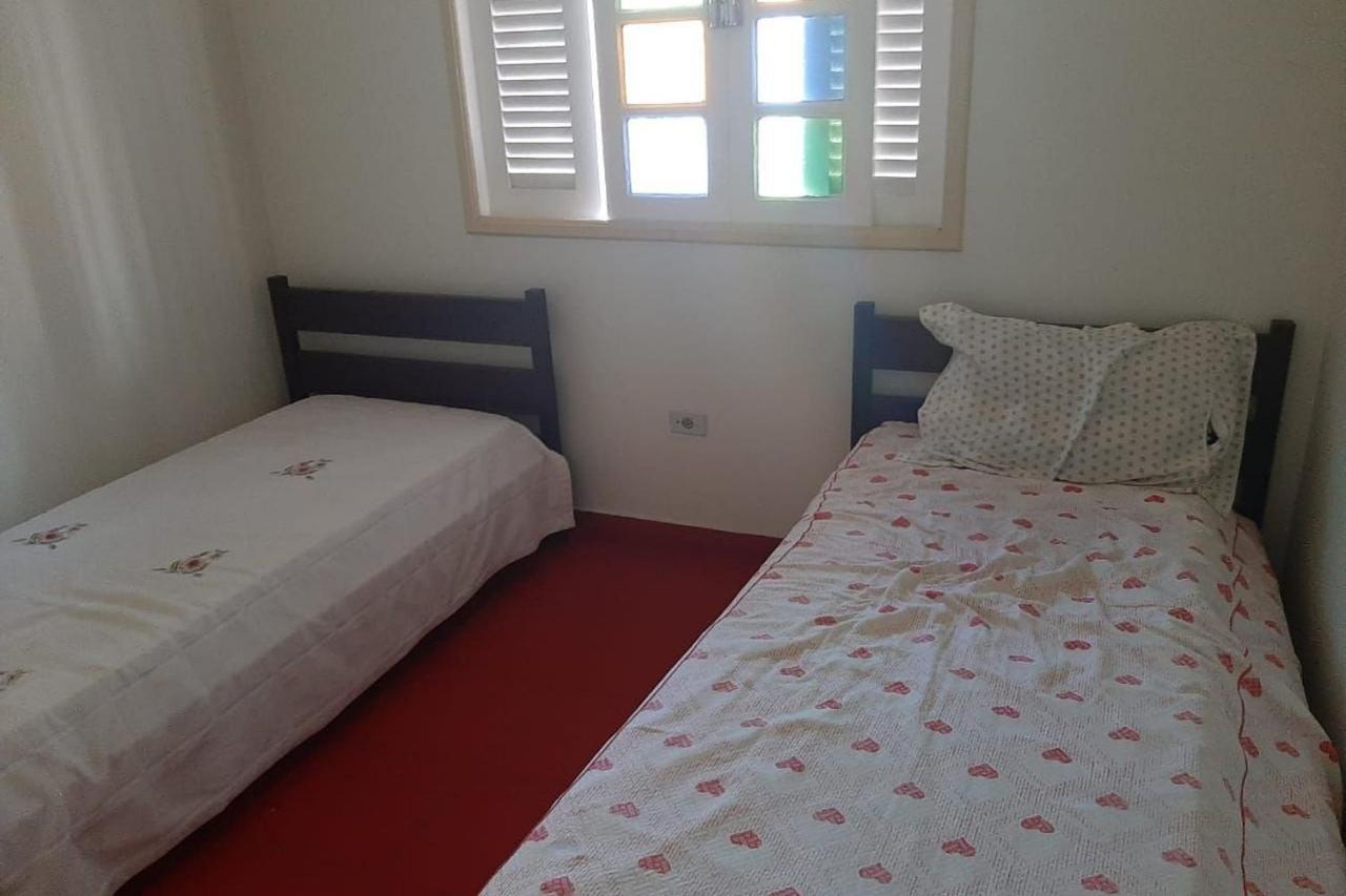 Casa 5 Quartos, Ampla, A 100 Metros Da Praia. Amigos E Familia Sao Bem Vindos A Essa Casa. Venha Viver Momentos Inesqueciveis Aqui. Guarapari Bagian luar foto